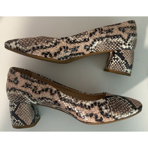 Kate Spade Beverly Pumps • Pale Vellum Snake Print • Size 6.5 M MSRP $228 - Picture 7 of 8